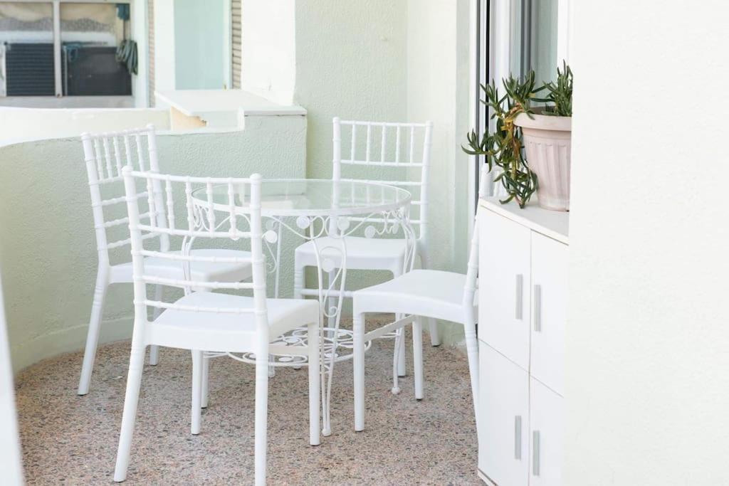 Chris & Mary Comfort Rooms Peraia  Exterior photo